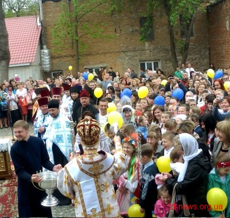 У Житомирі відкрили найбільшу в Україні Недільну школу