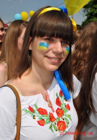 У Житомирі пройшов День української вишиванки