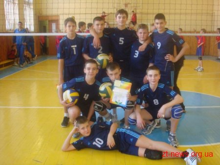 Вихованці спортивної школи №1 двічі протягом року вибороли бронзу на Всеукраїнських змаганнях з волейболу