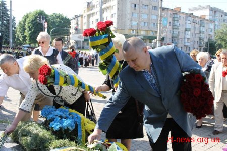 23 травня в Україні відзначають День героїв