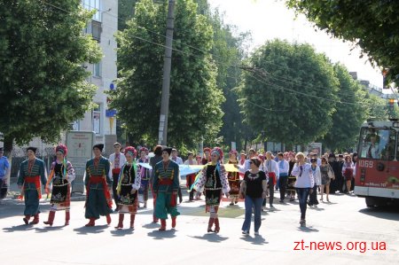 23 травня в Україні відзначають День героїв