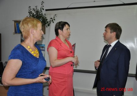 Сидір Кізін побував на святі останнього дзвоника у селі свого дитинства