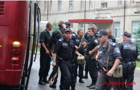 У Житомир повернулися 200 міліціонерів, які забезпечували охорону громадського порядку в Луганській області