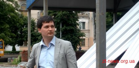 У Житомирі активісти повалили паркан на будівництві АТБ