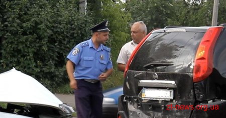 У Житомирі "Волга" наздогнала позашляховик депутата міськради
