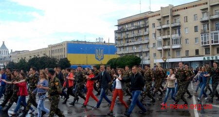 У Житомирі відбулася репетиція офіцерського випускного балу