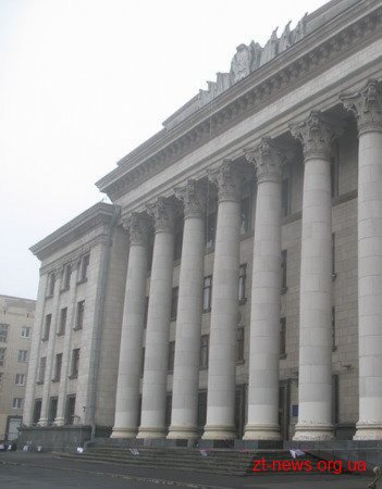 У Житомирі з Будинку правосуддя втік обвинувачений