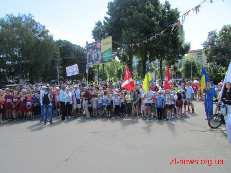 У Житомирі відбулося відкриття легкоатлетичного пробігу з нагоди «Олімпійського дня»