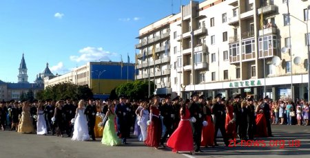 У Житомирі вдруге відбувся офіцерський бал