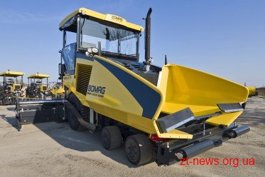 На Житомирщині суд скасував незаконну купівлю асфальтоукладальника вартістю півмільйона гривень