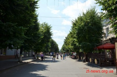У Житомирі влаштували екскурсію для архітекторів