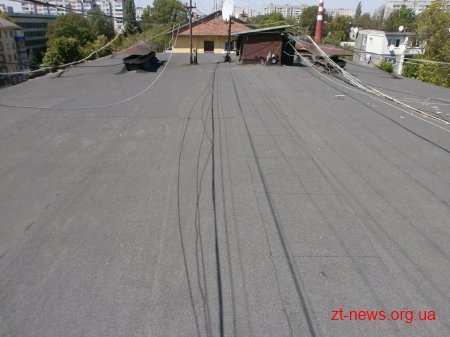 Дах на ремонт якого планували витратити 171 тис.грн. виявився цілим Дах на ремонт якого планували витратити 171 тис.грн. виявився цілим