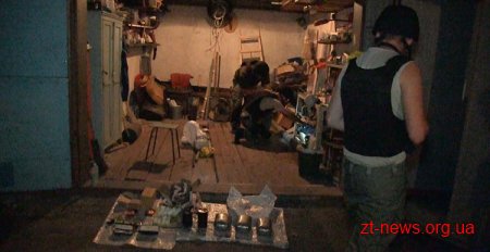 У Житомирі затримали диверсійну групу, яка планувала підірвати кілька будівель
