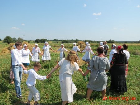У селі Городське Коростишівського району урочисто зрізали перший сніп