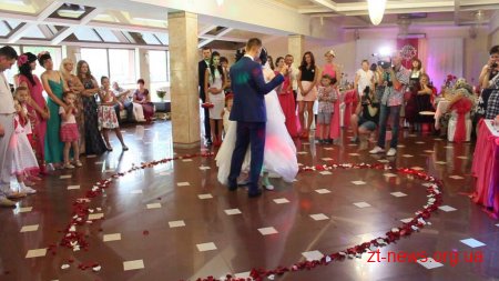 Під час 10-денної відпустки своє весілля відсвяткував боєць 95-тої бригади