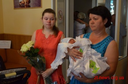 У Житомирі переселенка з Горлівки народила хлопчика