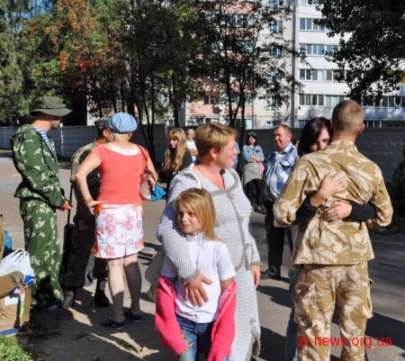 Після відпустки житомирські військовослужбовці повернулися в зону АТО