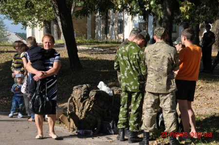 Після відпустки житомирські військовослужбовці повернулися в зону АТО