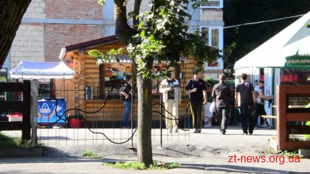 У Житомирі демонтовано більше 20 незаконно встановлених тимчасових споруд