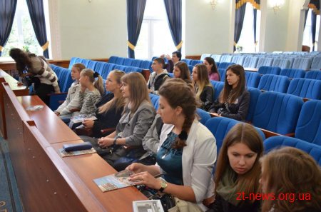 Вперше було проведено екскурсію будівлею Житомирської мерії