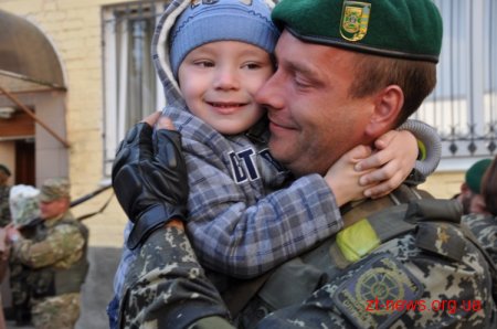До Житомира із зони АТО повернулися 54 прикордонники