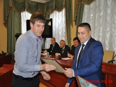 В облдержадміністрації нагородили водіїв, які їздять в зону АТО
