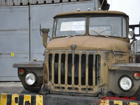 На Житомирщині функціонує унікальний центр, який ремонтує техніку для потреб бійців у зоні АТО
