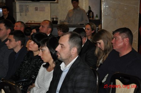 Близько 40 тис. грн. зібрали на благодійному аукціоні для хворого хлопчика