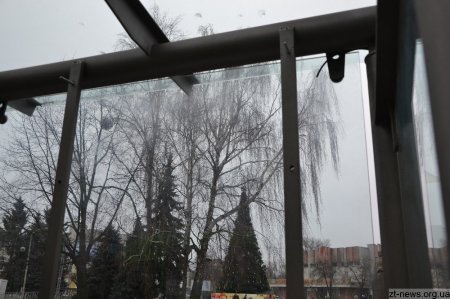 У Житомирі з «європейської» зупинки зникла камера відеоспостереження та інформаційне табло ОНОВЛЕНО