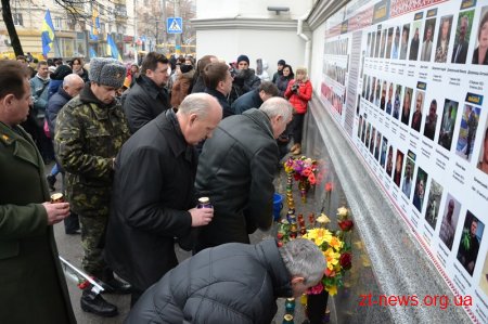 В День Соборності України житомиряни створили "Ланцюг єдності"