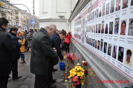 В День Соборності України житомиряни створили "Ланцюг єдності"