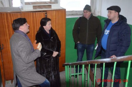 Любов Цимбалюк зустрілася з мешканцями будинку по вул. Корольова, 48