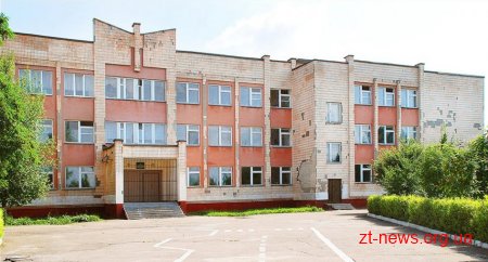 У Житомирській школі № 28 з'явилась кімната пам'яті Олеся Бердника