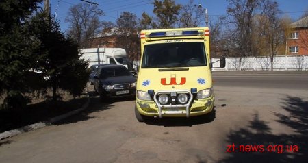 Дві родини заробітчан з Данії купили реанімобіль для житомирської 95-ї бригади