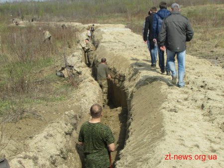 Житомирщина активно будує фортифікаційні споруди