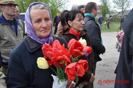 На Житомирщині перепоховали екіпаж бомбардувальника