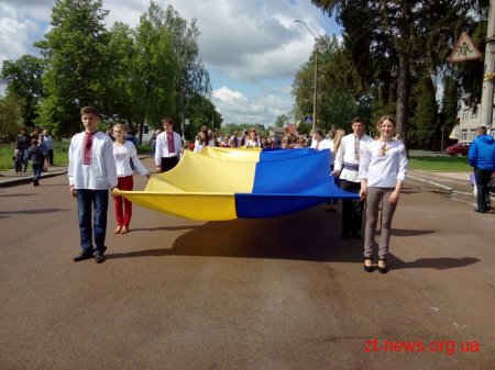 До Дня вишиванки приєдналися райони