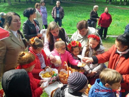 До Дня вишиванки приєдналися райони