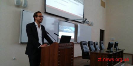 Виконавчий директор голандської ІТ компанії зустрівся з студентами і викладачами ЖДТУ