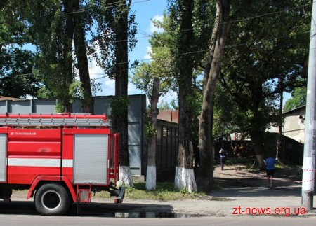 У Житомирі правоохоронці знешкодили підозрілий пакунок