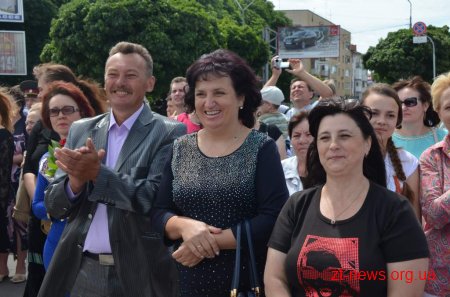 У Житомирі відбувся традиційний випускний бал
