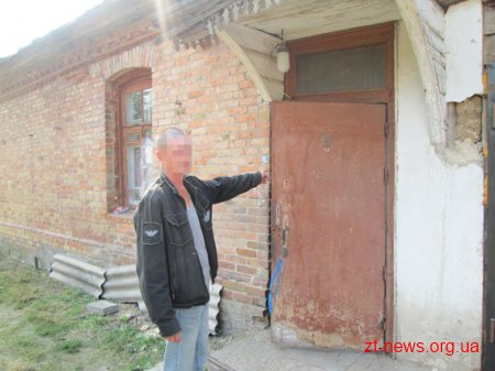 У Бердичеві правоохоронці затримали чоловіка, який забив матір до смерті