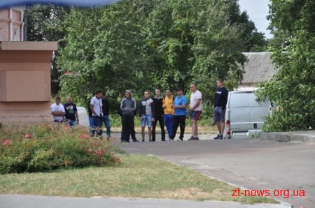 Сергій Машковський вийшов до мітингувальників та поспілкувався з ними
