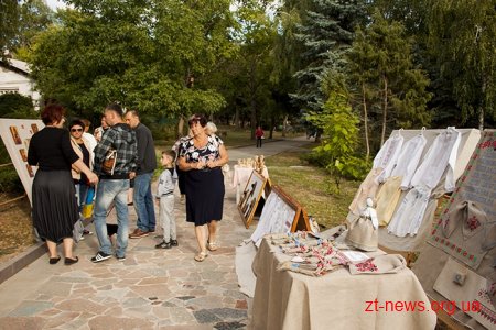 В Житомирі стартував перший фестиваль "Пісенний спас" пам'яті Володимира Шинкарука