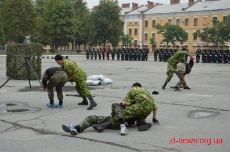 У Житомирі курсанти прийняли присягу на вірність українському народові
