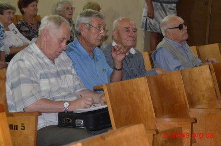 У Житомирі ветеранів привітали із 70-річчям завершення Другої світової війни