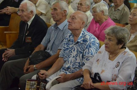 У Житомирі ветеранів привітали із 70-річчям завершення Другої світової війни