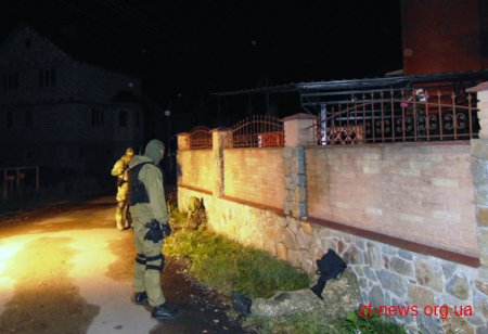 У Житомирі затримали трійцю нападників під час вчинення розбою