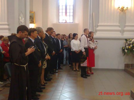 У Житомирі освятили дзвони в храмі св. Йоана з Дуклі