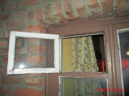 На Житомирщині міліція розшукала нічних нападників, які поранили пенсіонерку та підлітка